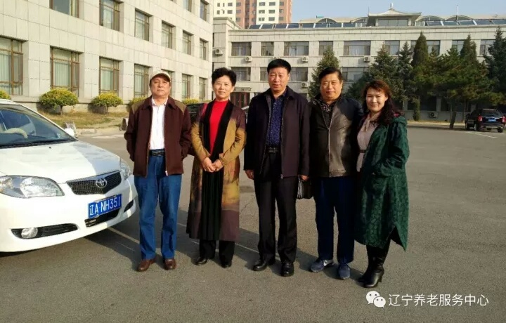 首屆蘇魯克詩人節（jiē）暨詩詞之鄉（xiāng）豐碑揭幕儀式