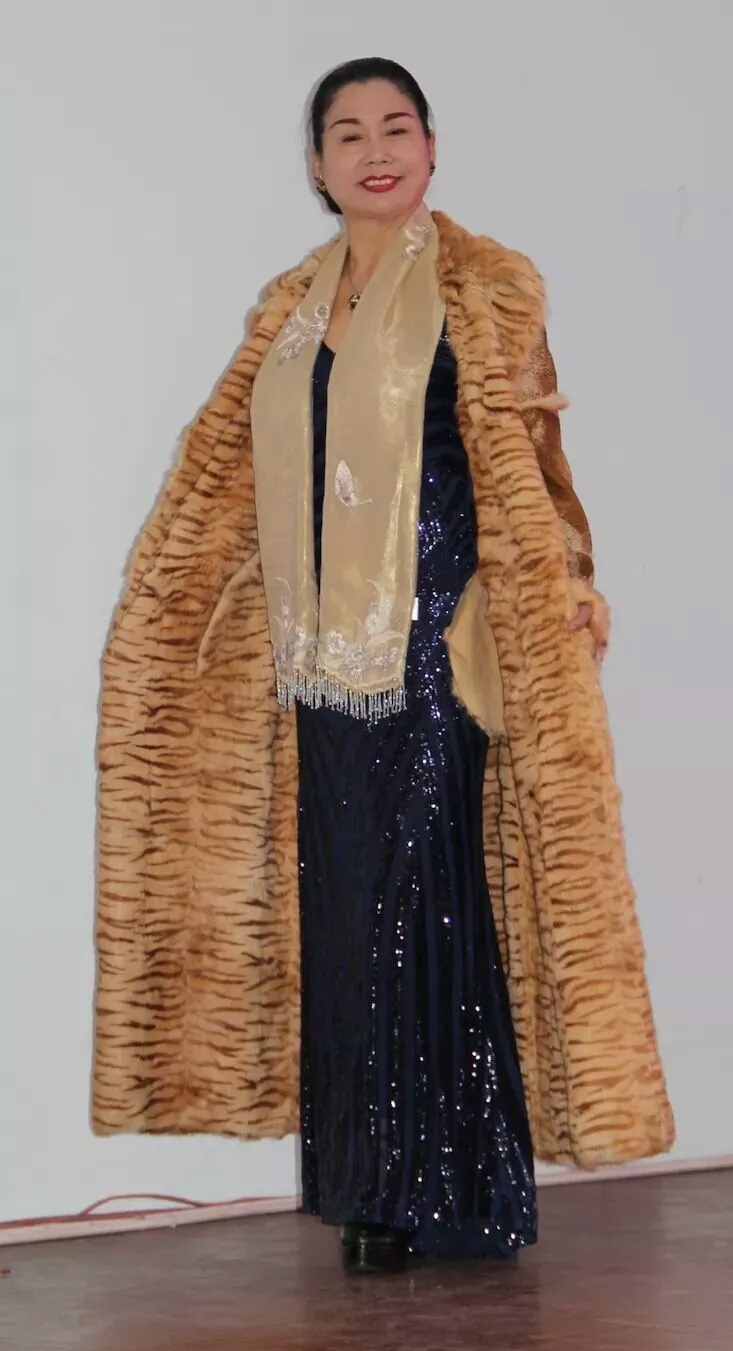 遼（liáo）寧老年（nián）服飾藝術模特團第二期公開課匯（huì）報演出紀實