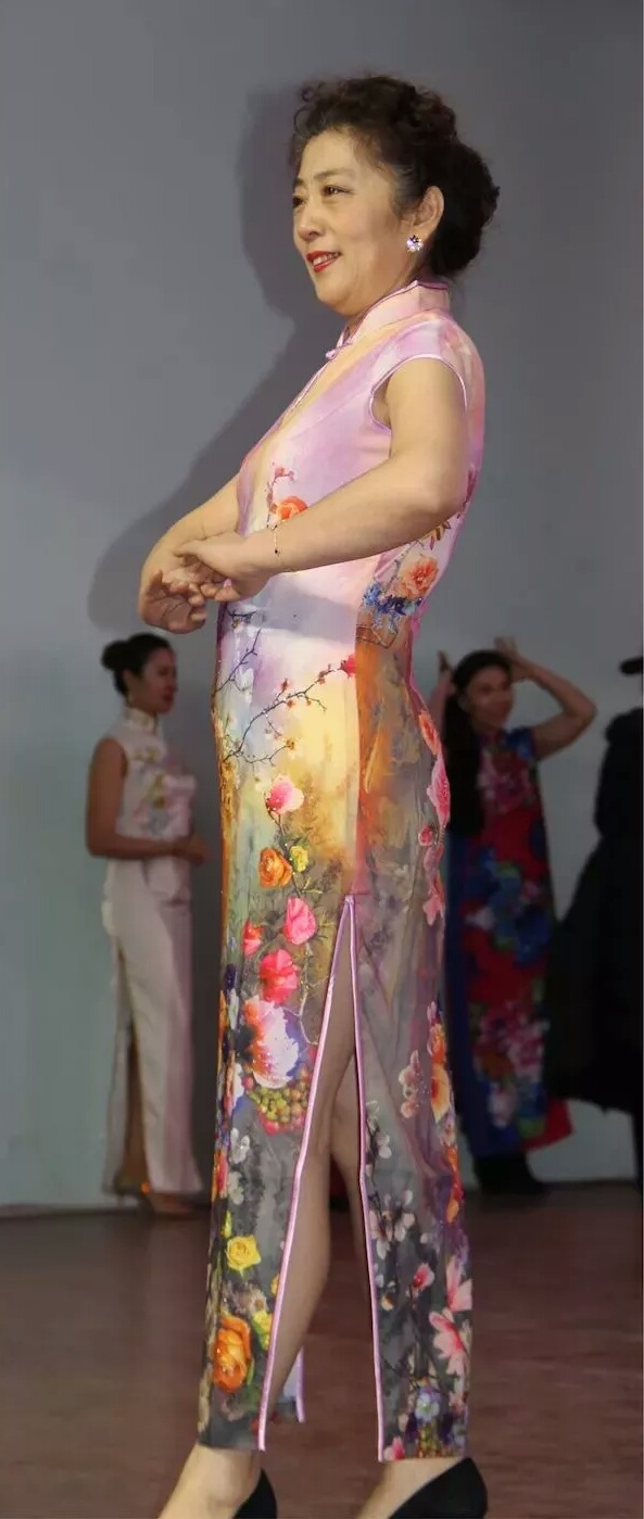 遼寧老年服飾藝（yì）術模特團第二期公開課匯報演出紀實