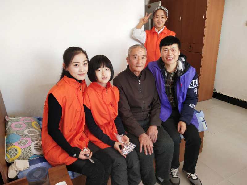 慈心孝親沒（méi）有（yǒu）星（xīng）期（qī）天