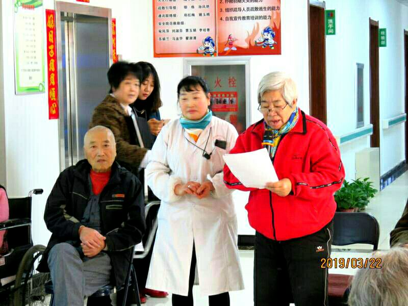 走（zǒu）進養老（lǎo）院，為康養醫療做些實事