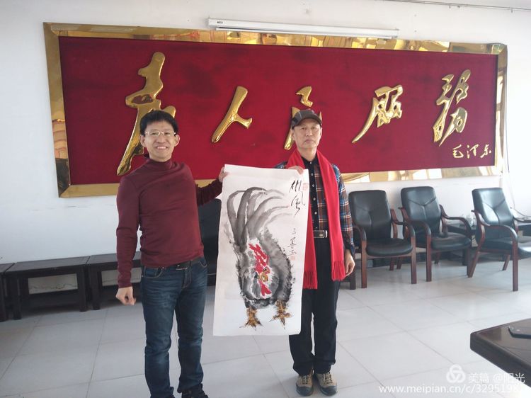 下鄉寫聯送福 墨寶飄（piāo）香暖心 ——遼（liáo）寧毛體開展“新春送福（fú） 文化下鄉”活動