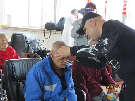 慈善助聽“讓愛聽見”、愛心暖心感恩之心