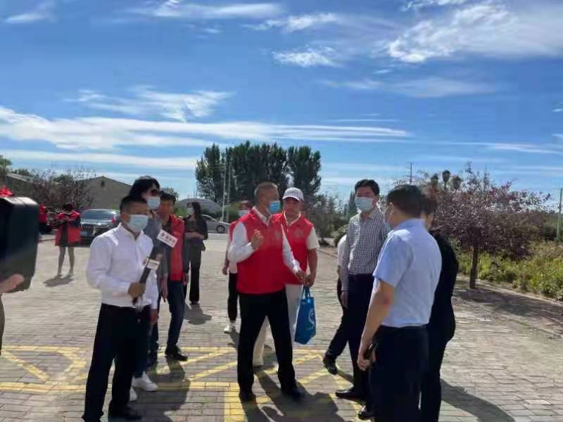 善舉（jǔ）創造和諧 愛心（xīn）傳承美德 ——趙士慶愛心團隊走進新民開展捐贈活動