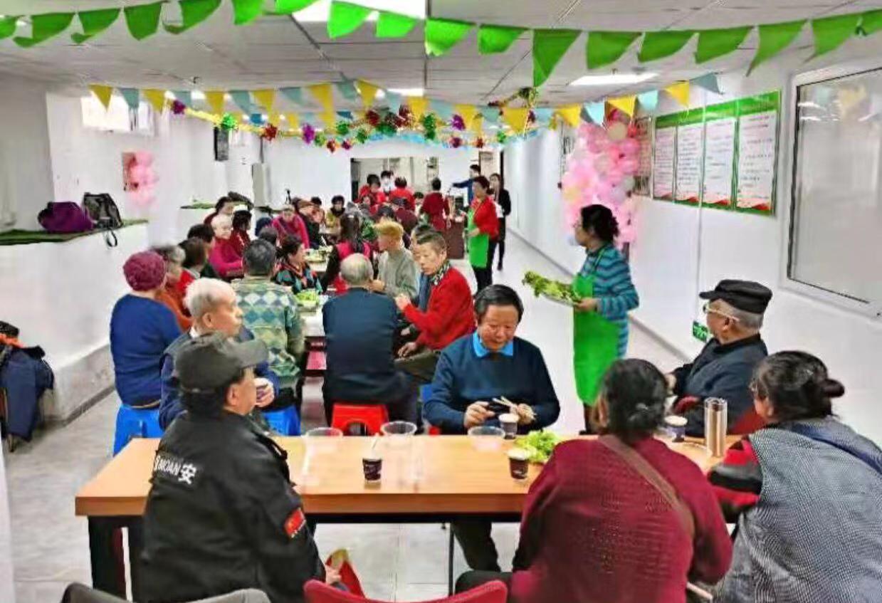 讓養（yǎng）老事業恩惠（huì）於（yú）民 所到（dào）之處造福一方（fāng）百姓