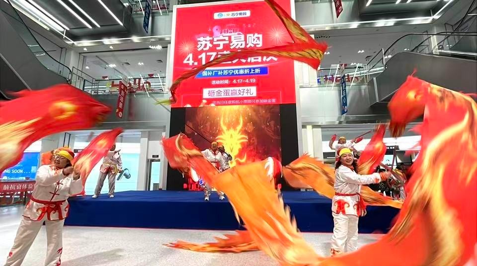 “传承雷锋精神、争做（zuò）诚信先锋”文艺演出及颁奖大会在沈阳举行